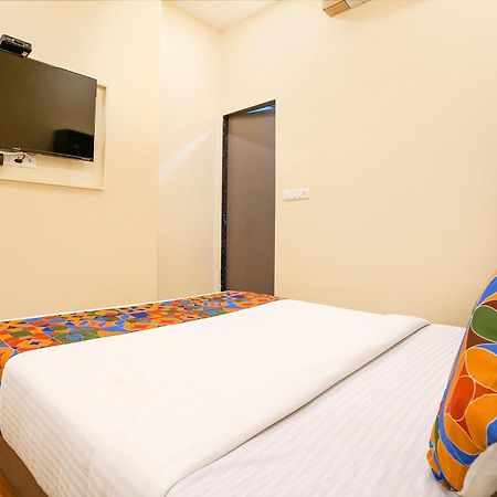 Fabhotel Freedom International - Nr Mumbai International Airport エクステリア 写真