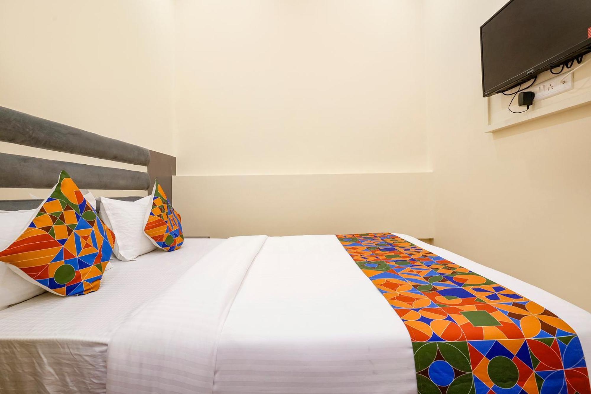 Fabhotel Freedom International - Nr Mumbai International Airport エクステリア 写真