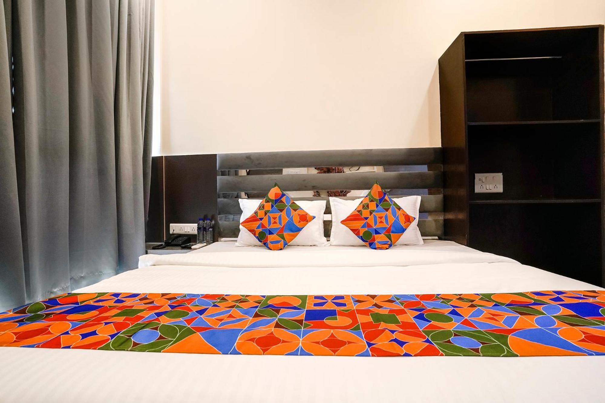 Fabhotel Freedom International - Nr Mumbai International Airport エクステリア 写真